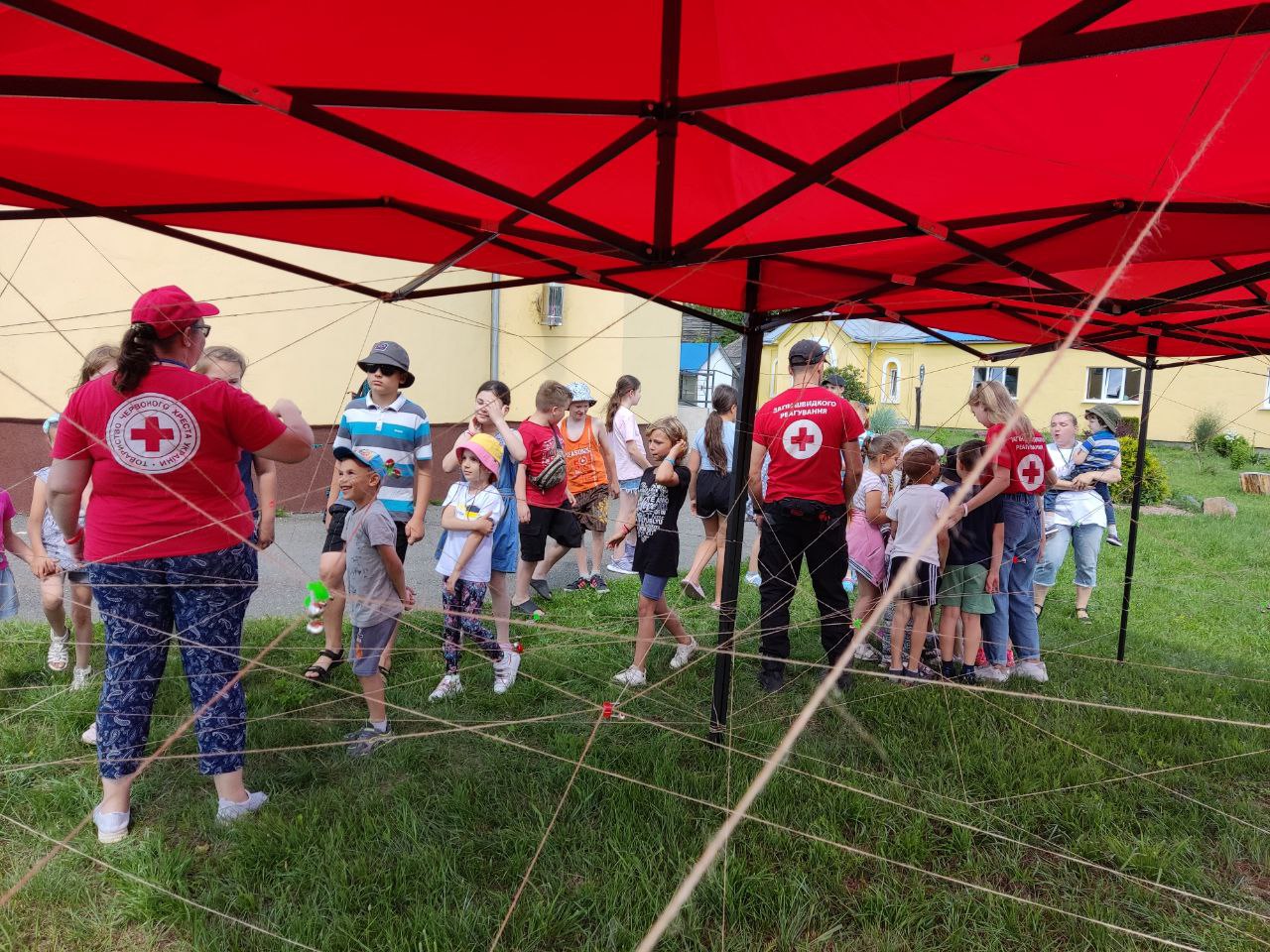 Волонтери з Вишгорода вчили провели культурно-масовий захід для дітлахів Димерської ОТГ